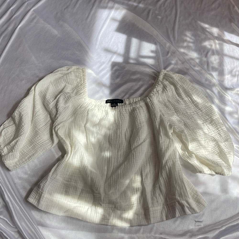 Sanctuary Off Shoulder Puff Sleeve off white